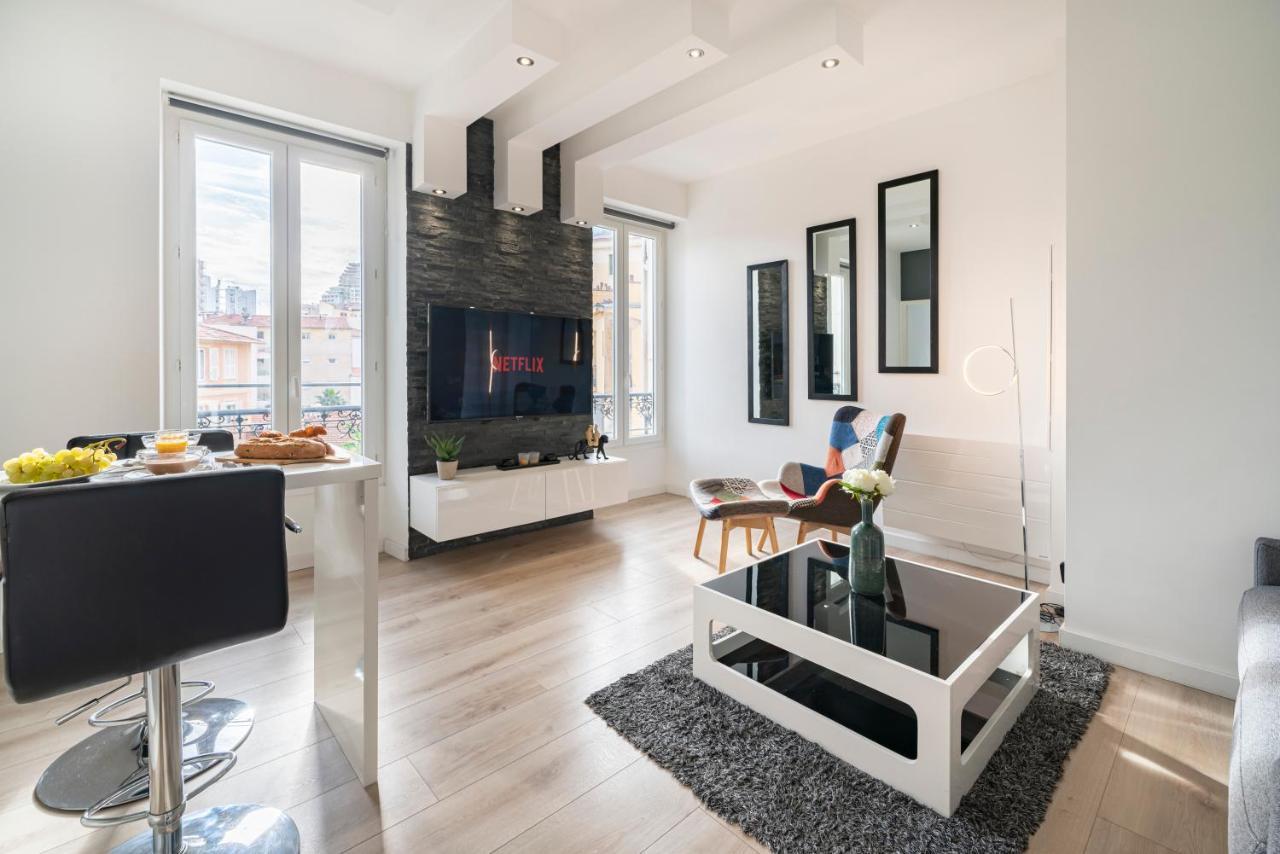 Frontiere Monaco, Appartement Renove Entierement - Ag ボーソレイユ エクステリア 写真